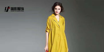 胤影女装专卖店 橱窗陈列艺术与店面形象设计的完美融合